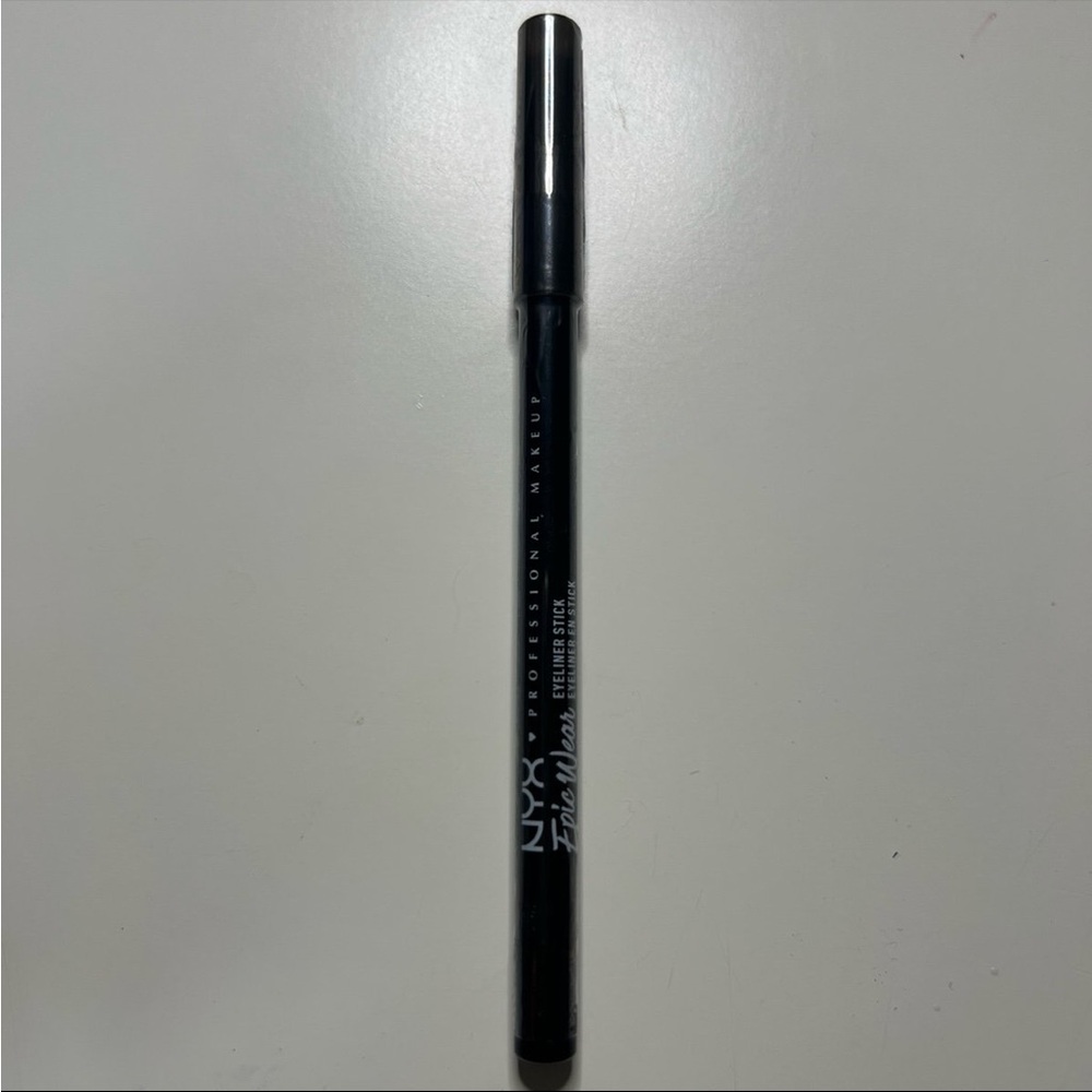 NYX Epic Wear Black Eyeliner